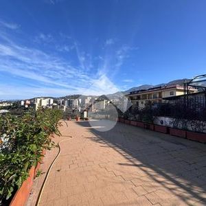 Bilocale in affitto - Photo 2