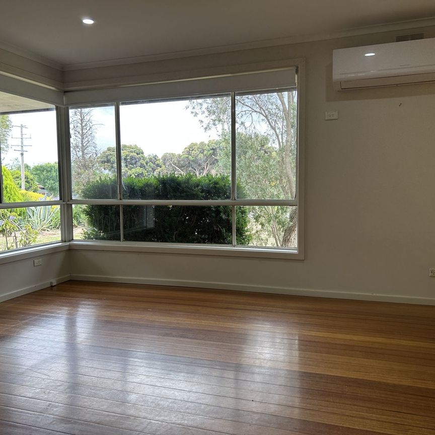 FANTASTIC LOCATION - Photo 1