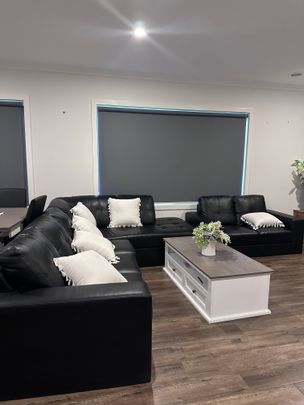 Thornhill Park - Photo 1