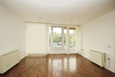3 bedroom apartment to rent - Photo 2