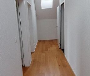 moderne, grosszügige 4.5-Zimmer-Wohnung - Foto 3