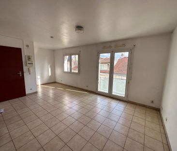 Location Appartement 1 pièce 27m² GAGNY 93220 - Photo 1