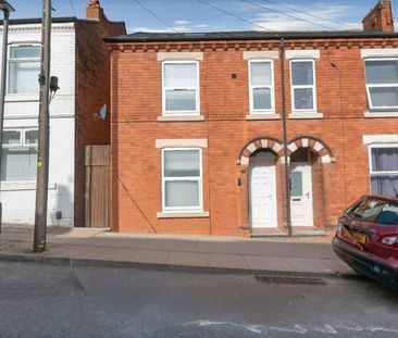 Lawrence Street Room 5 - Photo 1