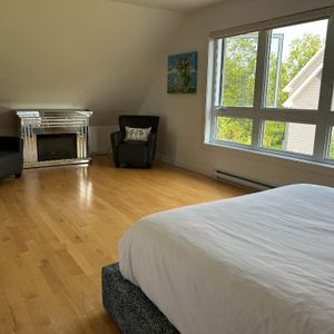Maison récente à louer Granby - Photo 2
