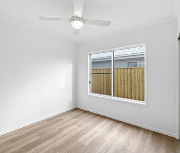 Brand new 4-Bedroom Home with Pool - Photo 5