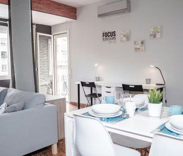 Carrer d'Aragó, Barcelona, Catalonia 08013 - Photo 1