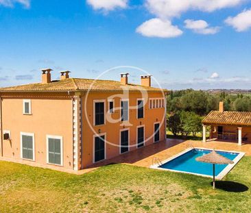 Rustic finca for rent with five bedrooms in Santanyí - Photo 2