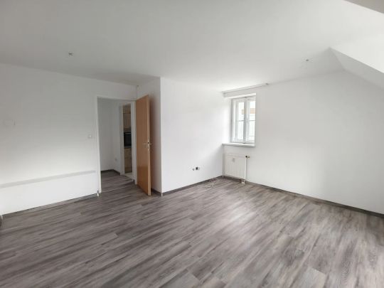 Gemütliche 2-Zimmer-Wohnung mit schöner Aussicht in ruhiger Lage - Photo 1