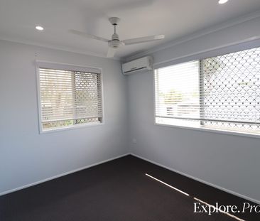 3 Bedroom house with large yard - Photo 6