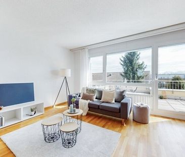 Unique apartment in the attic with sunny terrace - Photo 2