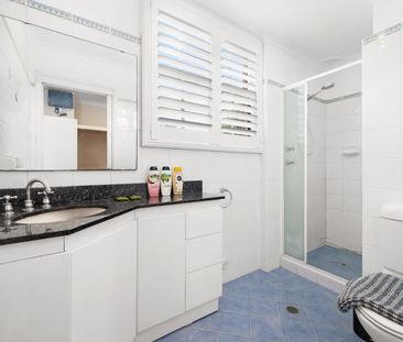 22 Greenway Drive, Pymble NSW 2073 - House For Rent | Domain - Photo 2