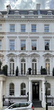 Prince Of Wales Terrace, Kensington, W8 - Photo 1