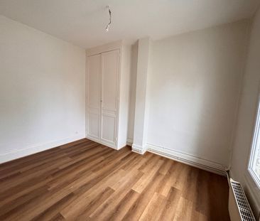 Location Appartement 2 pièces 45m² - Photo 4
