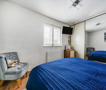 1 bedroom ground floor flat to rent - Photo 5