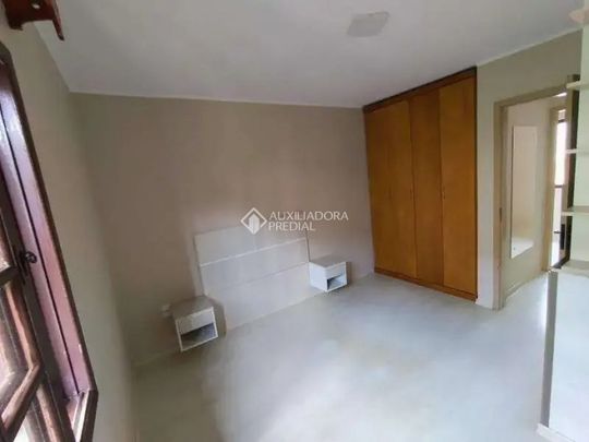 Casa em Condomínio com 2 quartos e 56m² para alugar em Vila Nova, Porto Alegre. - Foto 1