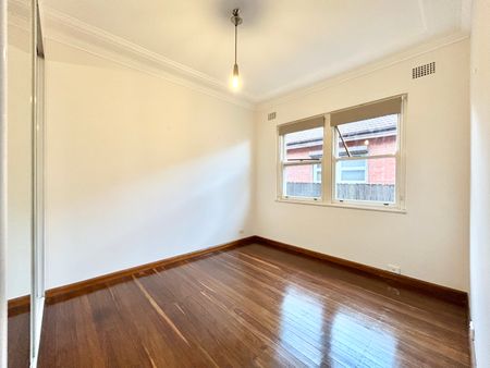 3 Bambridge Street, Chester Hill NSW 2162 - House For Rent | Domain - Photo 5