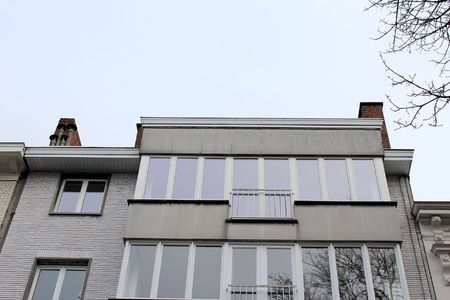 Instapklaar 3 slaapkamer appartement met uniek zicht - Foto 5