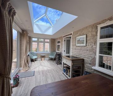 2 bedroom semi-detached house to rent - Photo 2