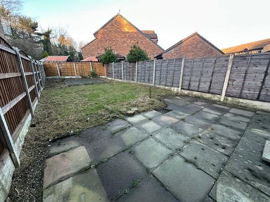 2 bedroom end of terrace house to rent - Photo 1