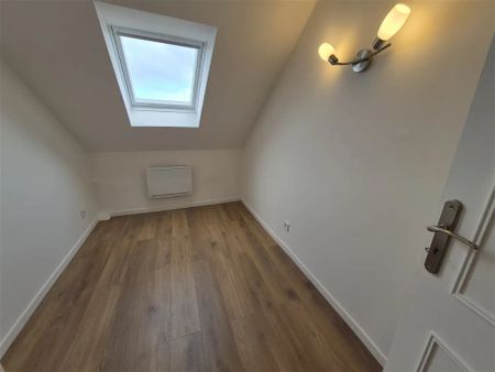 Location appartement 4 pièces - 92.42m² à Raillencourt-sainte-olle (59554) - Photo 5