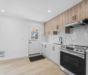 For Lease - 338 Old Mosley Street Unit# Unit 1, Wasaga Beach, Ontario - Photo 5