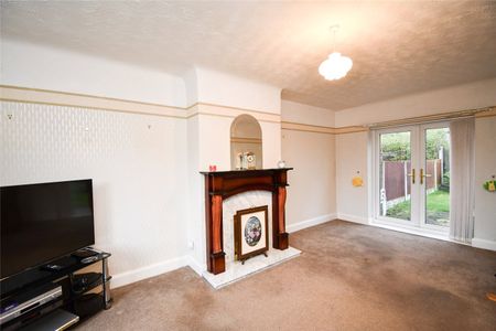 Grove Square, CH62 5BD, New Ferry - Photo 2