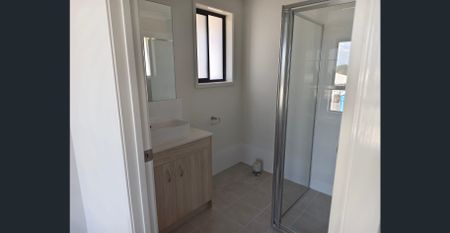 4 Bedroom Home in Sought After Chisholm Estate - Photo 3