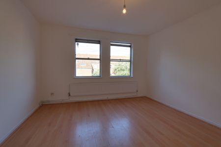 Fieldfare Road, Thamesmead, London, SE28 - Photo 5