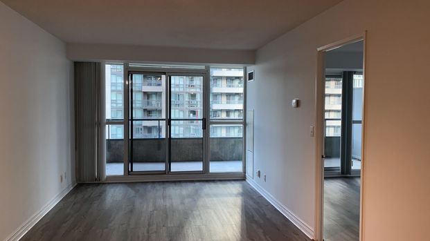 For Lease - 23 Hollywood Avenue Unit# 806, Toronto, Ontario - Photo 1