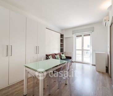 Monolocale in Affitto in Via Antonio Carnevali 11 a Milano - Photo 5