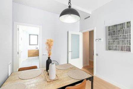 Plaça del Duc de Medinaceli, Barcelona, Catalonia 08002 - Foto 5