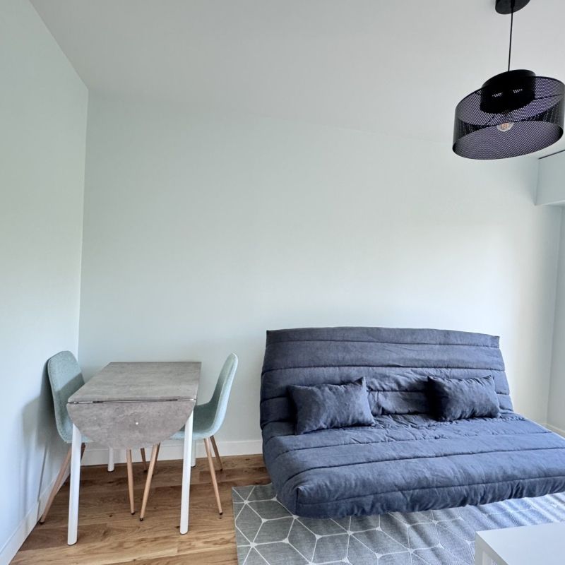 Neuilly-sur-Seine - Appartement à louer - Studio - 20 m² - 1 015 € - Photo 1