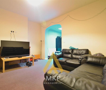5 bedroom terraced house to rent - Photo 2