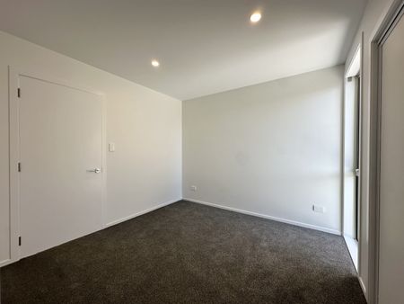 Newly built 3-Bedroom Townhouse in Naenae - Photo 2