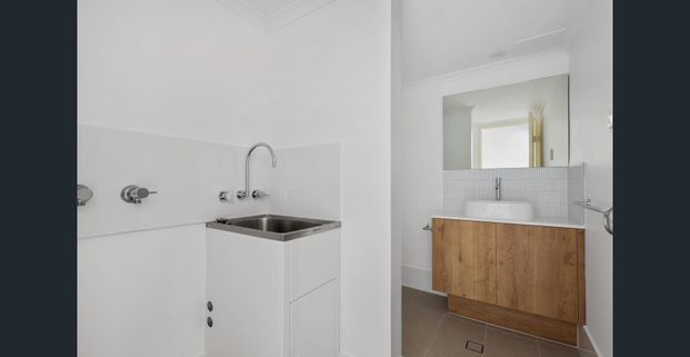 Discover the Paddington Lifestyle - Photo 1