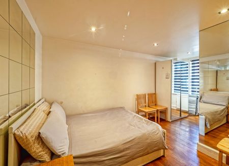 Bourne House - Photo 3