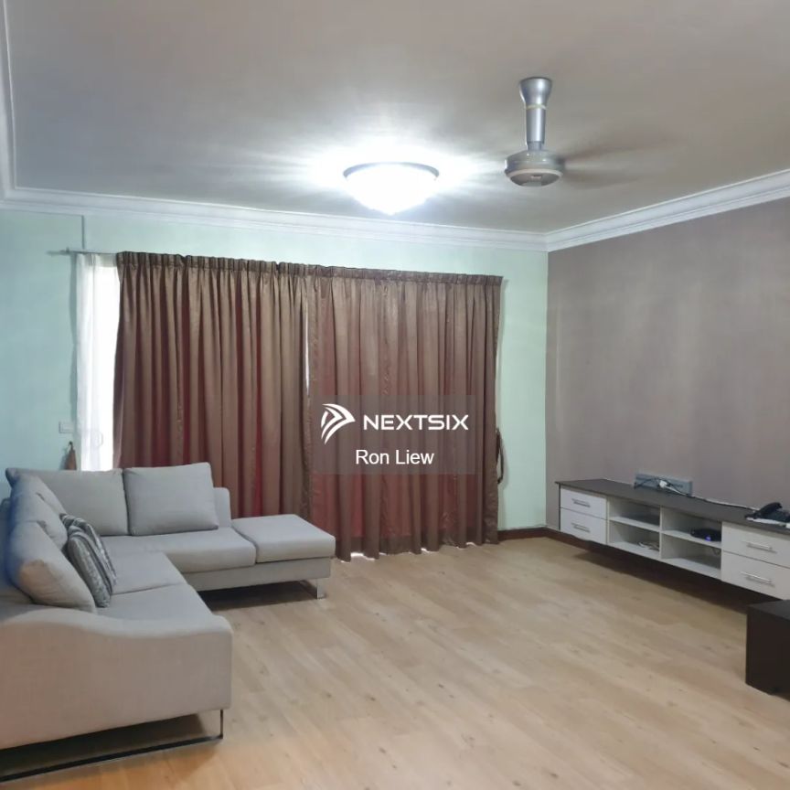 The Sanderson - Photo 1