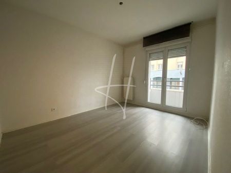 Location Appartement 3 pièces 71m² MONTIGNY LES METZ 57950 - Photo 3