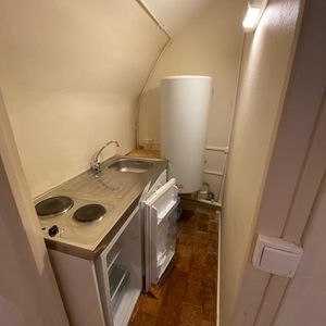 Location Appartement 1 pièce 21m² ANGERS 49100 - Photo 2