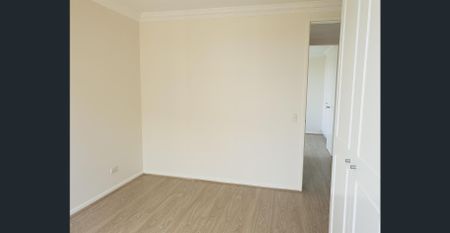 Immaculately Renovated Bright & Airy 2 Bedroom Apartment - Photo 4