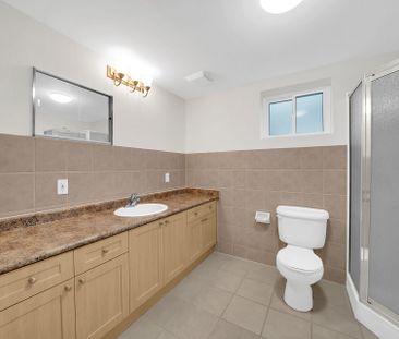 For Lease - 1092 Alfred Street, Innisfil, Ontario - Photo 5