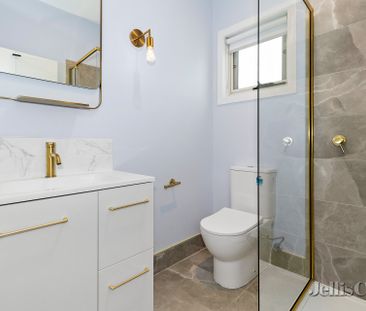 Room 8/9 Nyora Grove, Mount Helen - Photo 5