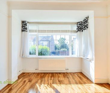 5 bedroom terraced house to rent - Photo 3