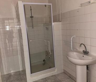 Location Appartement 2 pièces 78m² ROBIAC ROCHESSADOULE 30160 - Photo 3