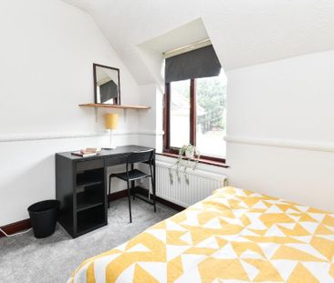 3 bedroom semi-detached house to rent - Photo 6