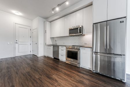 For Lease - 571 Prince Edward Drive Unit# 709, Toronto, Ontario - Photo 4