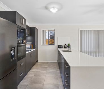 3 Liverpool Cct, Yarrabilba QLD 4207 - House For Rent | Domain - Photo 2