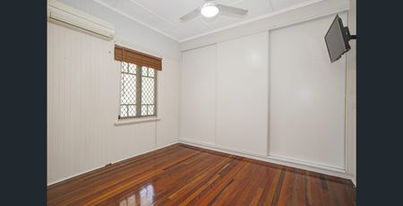 1/74 Wellington Street, Mundingburra QLD 4812 - House For Rent | Domain - Photo 3