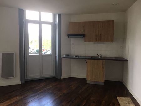 Location Appartement 2 pièces 32m² - Photo 3