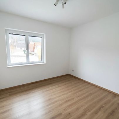 Schöne Mietwohnung mit großer Terrasse - Photo 1